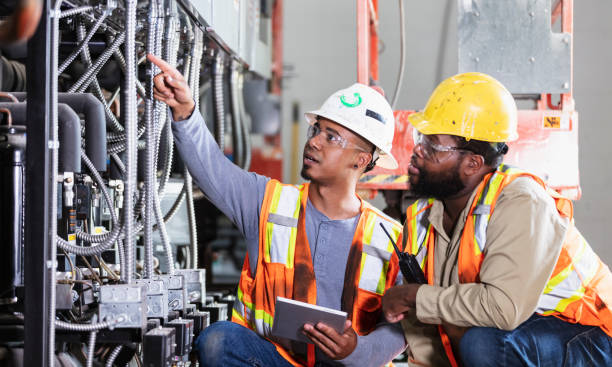 Best Emergency Electrician Near Me  in Mission Hills, CA